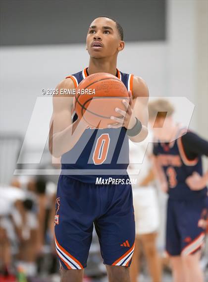 Thumbnail 1 in Fortune Early College vs. Saint Mary's (Crush in the Valley Showcase) photogallery.