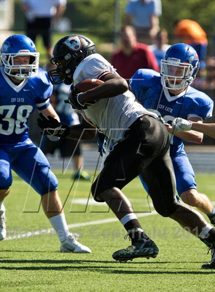 Thumbnail 2 in Ryle @ Covington Catholic photogallery.