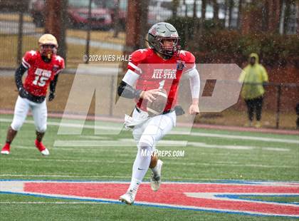 Thumbnail 2 in AutoZone Liberty Bowl All-Star Game photogallery.