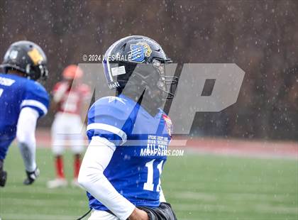 Thumbnail 3 in AutoZone Liberty Bowl All-Star Game photogallery.