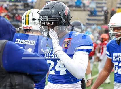 Thumbnail 2 in AutoZone Liberty Bowl All-Star Game photogallery.