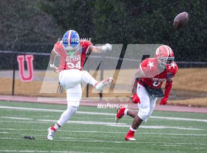 Thumbnail 3 in AutoZone Liberty Bowl All-Star Game photogallery.