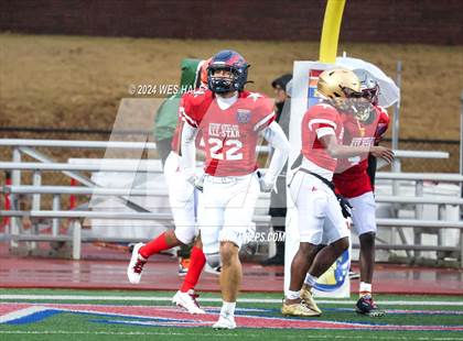 Thumbnail 3 in AutoZone Liberty Bowl All-Star Game photogallery.