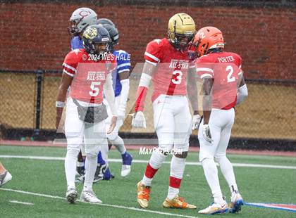 Thumbnail 3 in AutoZone Liberty Bowl All-Star Game photogallery.