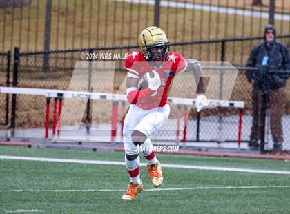 Thumbnail 1 in AutoZone Liberty Bowl All-Star Game photogallery.