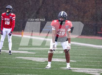 Thumbnail 2 in AutoZone Liberty Bowl All-Star Game photogallery.