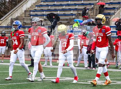 Thumbnail 1 in AutoZone Liberty Bowl All-Star Game photogallery.