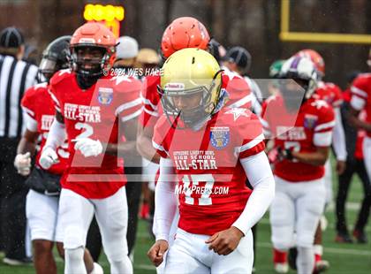 Thumbnail 3 in AutoZone Liberty Bowl All-Star Game photogallery.