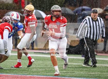 Thumbnail 1 in AutoZone Liberty Bowl All-Star Game photogallery.