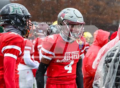 Thumbnail 3 in AutoZone Liberty Bowl All-Star Game photogallery.