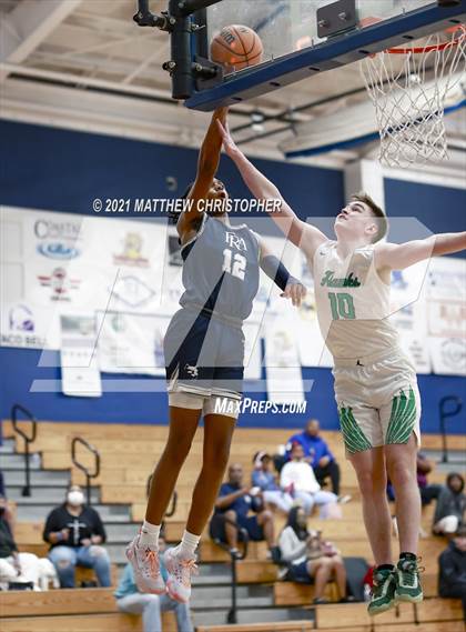 Thumbnail 1 in South Walton vs. Franklin Road Academy (PCB Marlin Christmas Classic) photogallery.
