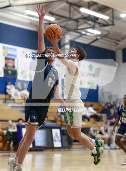 Thumbnail 1 in South Walton vs. Franklin Road Academy (PCB Marlin Christmas Classic) photogallery.