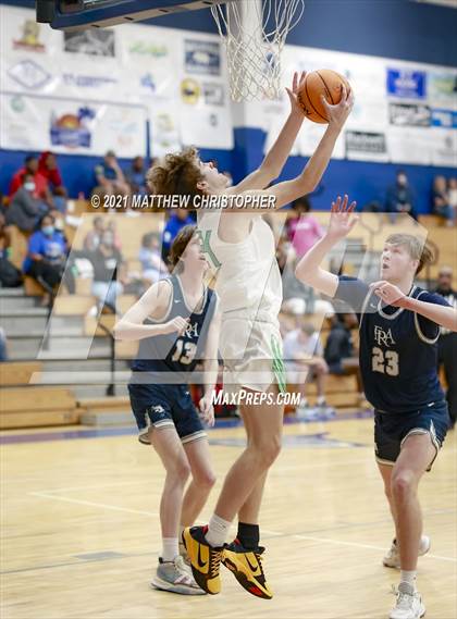 Thumbnail 3 in South Walton vs. Franklin Road Academy (PCB Marlin Christmas Classic) photogallery.