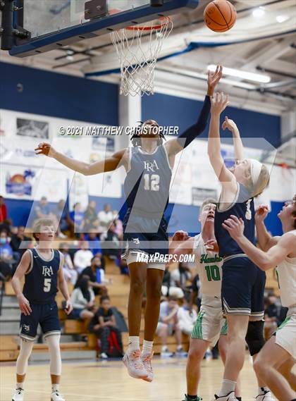 Thumbnail 1 in South Walton vs. Franklin Road Academy (PCB Marlin Christmas Classic) photogallery.