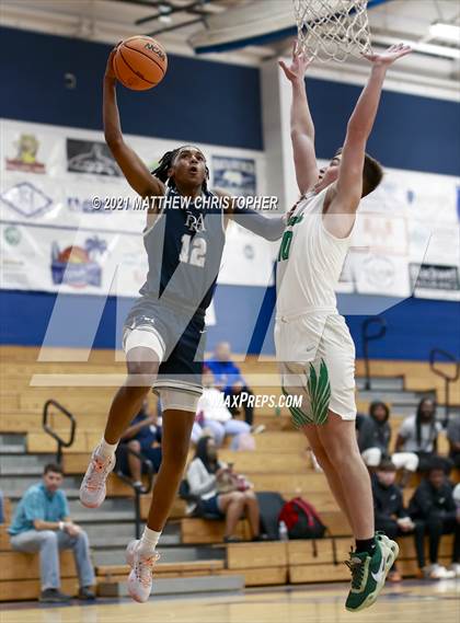 Thumbnail 2 in South Walton vs. Franklin Road Academy (PCB Marlin Christmas Classic) photogallery.