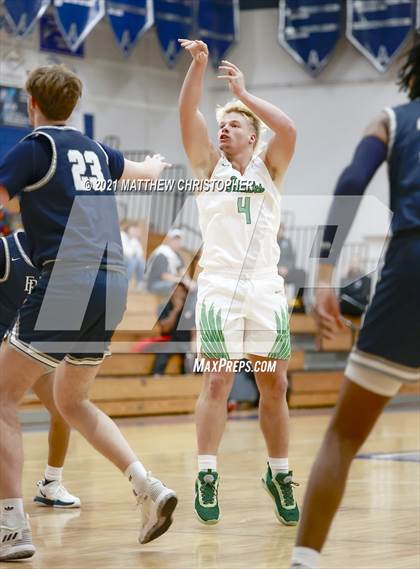 Thumbnail 2 in South Walton vs. Franklin Road Academy (PCB Marlin Christmas Classic) photogallery.
