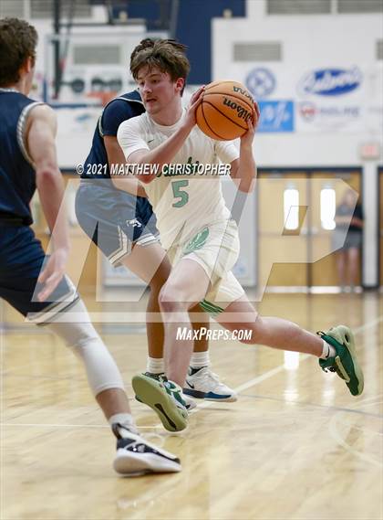 Thumbnail 1 in South Walton vs. Franklin Road Academy (PCB Marlin Christmas Classic) photogallery.