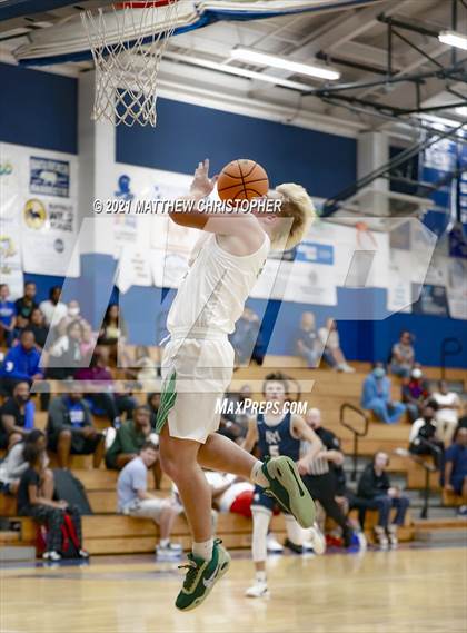 Thumbnail 3 in South Walton vs. Franklin Road Academy (PCB Marlin Christmas Classic) photogallery.