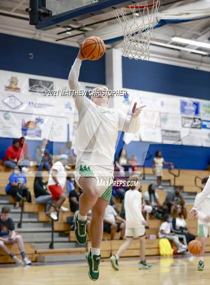 Thumbnail 3 in South Walton vs. Franklin Road Academy (PCB Marlin Christmas Classic) photogallery.