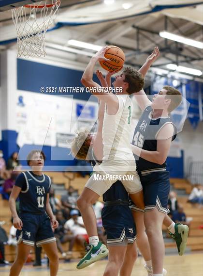 Thumbnail 3 in South Walton vs. Franklin Road Academy (PCB Marlin Christmas Classic) photogallery.