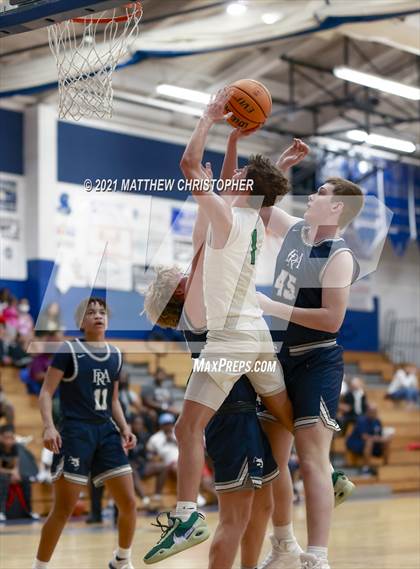 Thumbnail 1 in South Walton vs. Franklin Road Academy (PCB Marlin Christmas Classic) photogallery.