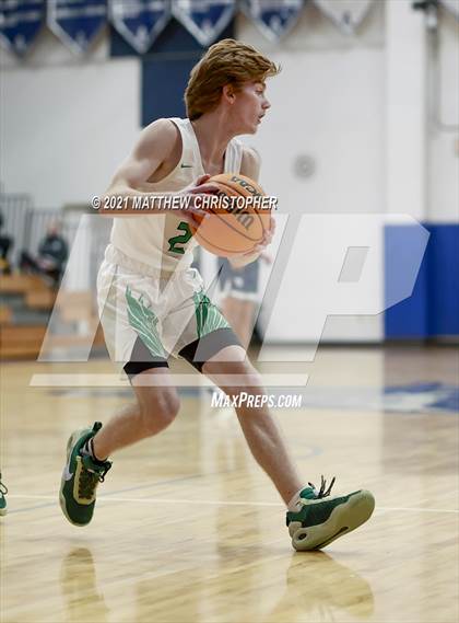 Thumbnail 2 in South Walton vs. Franklin Road Academy (PCB Marlin Christmas Classic) photogallery.
