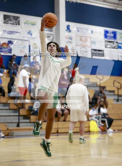 Thumbnail 2 in South Walton vs. Franklin Road Academy (PCB Marlin Christmas Classic) photogallery.