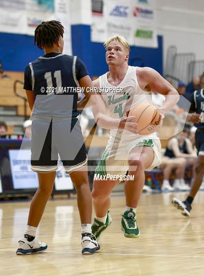 Thumbnail 3 in South Walton vs. Franklin Road Academy (PCB Marlin Christmas Classic) photogallery.