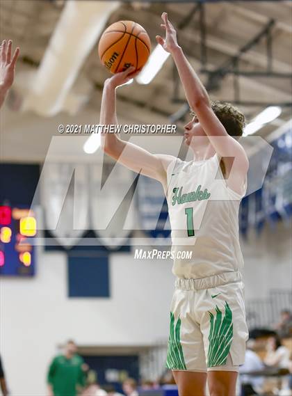 Thumbnail 3 in South Walton vs. Franklin Road Academy (PCB Marlin Christmas Classic) photogallery.