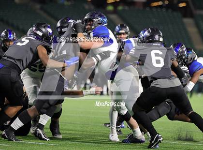 Thumbnail 3 in North Crowley vs. Byron Nelson (UIL 6A D2 Bi-district) photogallery.