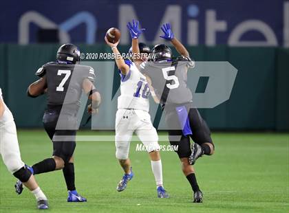 Thumbnail 1 in North Crowley vs. Byron Nelson (UIL 6A D2 Bi-district) photogallery.