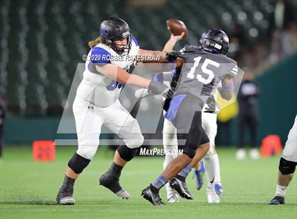 Thumbnail 2 in North Crowley vs. Byron Nelson (UIL 6A D2 Bi-district) photogallery.