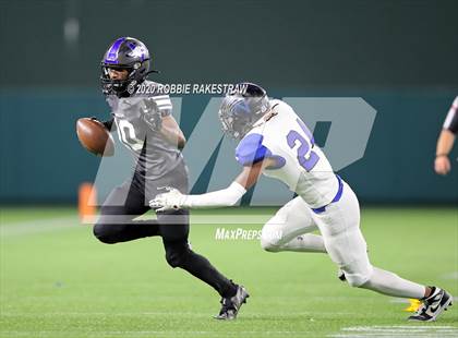 Thumbnail 3 in North Crowley vs. Byron Nelson (UIL 6A D2 Bi-district) photogallery.