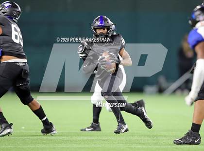 Thumbnail 2 in North Crowley vs. Byron Nelson (UIL 6A D2 Bi-district) photogallery.