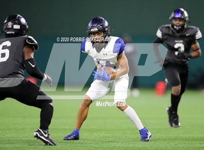 Thumbnail 3 in North Crowley vs. Byron Nelson (UIL 6A D2 Bi-district) photogallery.