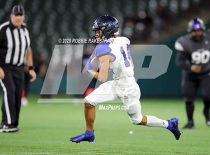 Thumbnail 2 in North Crowley vs. Byron Nelson (UIL 6A D2 Bi-district) photogallery.