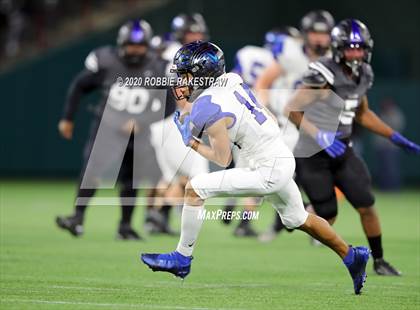 Thumbnail 3 in North Crowley vs. Byron Nelson (UIL 6A D2 Bi-district) photogallery.