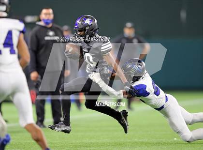 Thumbnail 2 in North Crowley vs. Byron Nelson (UIL 6A D2 Bi-district) photogallery.