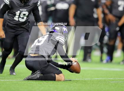 Thumbnail 2 in North Crowley vs. Byron Nelson (UIL 6A D2 Bi-district) photogallery.