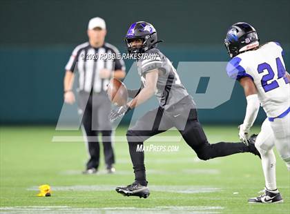 Thumbnail 2 in North Crowley vs. Byron Nelson (UIL 6A D2 Bi-district) photogallery.