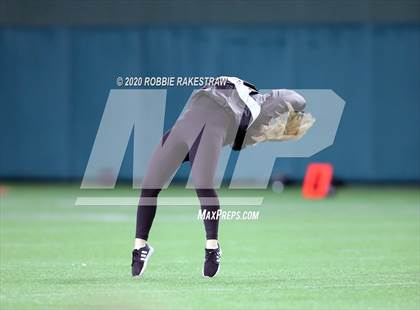 Thumbnail 1 in North Crowley vs. Byron Nelson (UIL 6A D2 Bi-district) photogallery.
