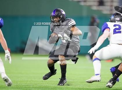 Thumbnail 2 in North Crowley vs. Byron Nelson (UIL 6A D2 Bi-district) photogallery.