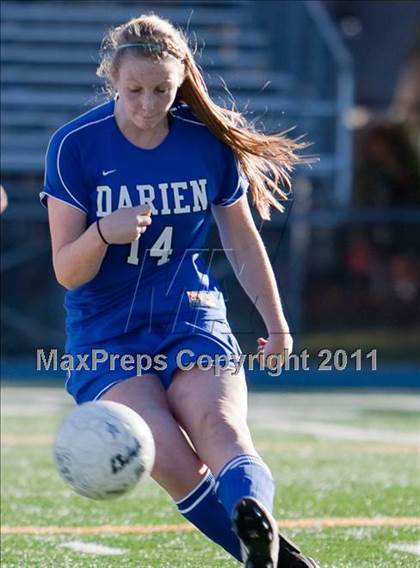 Thumbnail 1 in Darien @ Bunnell (CIAC Class L Quarterfinal) photogallery.