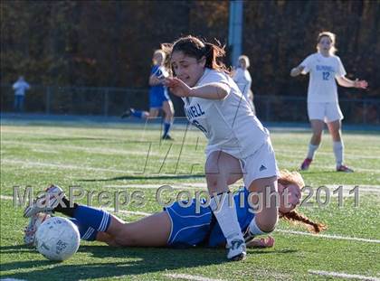 Thumbnail 1 in Darien @ Bunnell (CIAC Class L Quarterfinal) photogallery.