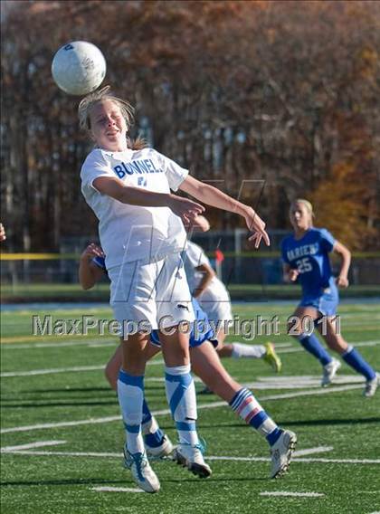 Thumbnail 2 in Darien @ Bunnell (CIAC Class L Quarterfinal) photogallery.