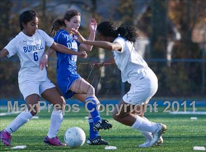 Thumbnail 1 in Darien @ Bunnell (CIAC Class L Quarterfinal) photogallery.