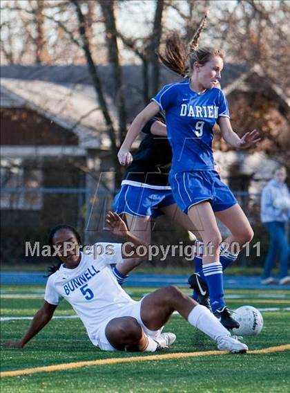 Thumbnail 1 in Darien @ Bunnell (CIAC Class L Quarterfinal) photogallery.