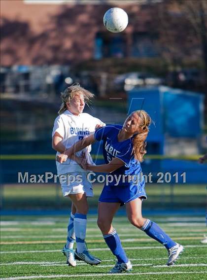 Thumbnail 3 in Darien @ Bunnell (CIAC Class L Quarterfinal) photogallery.