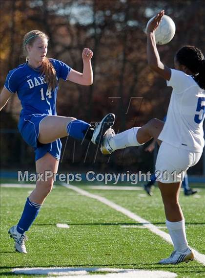 Thumbnail 2 in Darien @ Bunnell (CIAC Class L Quarterfinal) photogallery.