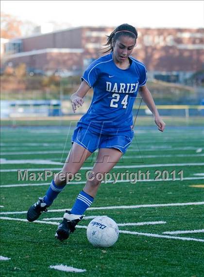Thumbnail 3 in Darien @ Bunnell (CIAC Class L Quarterfinal) photogallery.